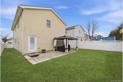 1100 Jefferson Place, Baldwin, NY 11510 - Photo 26