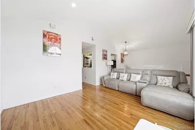 1100 Jefferson Place, Baldwin, NY 11510 - Photo 14