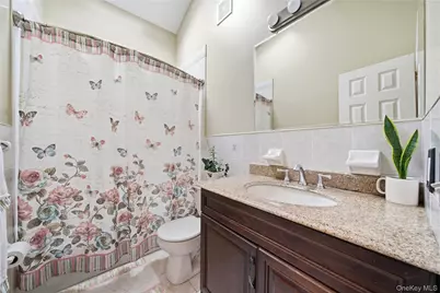 1100 Jefferson Place, Baldwin, NY 11510 - Photo 22