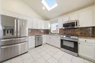 1100 Jefferson Pl, Baldwin, NY 11510 - Photo 10