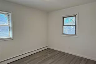 21 Sherwood Dr, Mastic Beach, NY 11951 - Photo 12