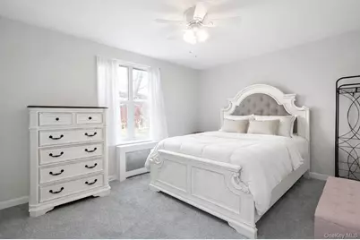 193-02 39 Avenue #1, Flushing, NY 11358 - Photo 8