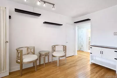 193-02 39 Avenue #1, Flushing, NY 11358 - Photo 6