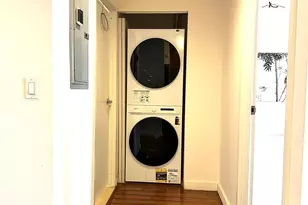 40-28 College Point Blvd, Flushing, NY 11354 - Photo 16