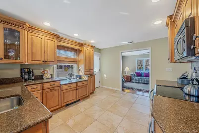47 Thorburn Avenue, Patchogue, NY 11772 - Photo 14