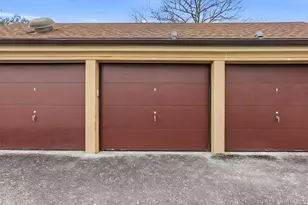 51 Jefferson Oval, Yorktown Heights, NY 10598 - Photo 20