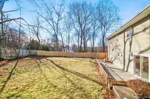 21 Park Ave W, White Plains, NY 10607 - Photo 26