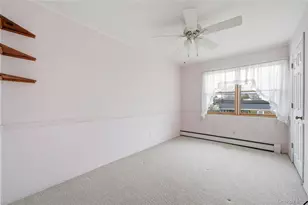 219 E John St, Lindenhurst, NY 11757 - Photo 18