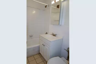 8720 175th Street #3J, Jamaica, NY 11432 - Photo 8