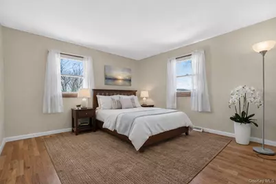 7 Greenway E, Sloatsburg, NY 10974 - Photo 6