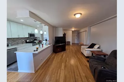 86-10 151 Street #5G, Howard Beach, NY 11414 - Photo 2