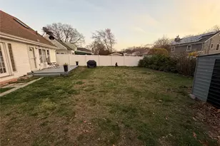 412 Seaford Ave, Massapequa, NY 11758 - Photo 6