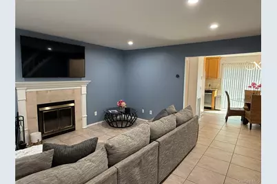 12 Paine Commons, Yaphank, NY 11980 - Photo 2