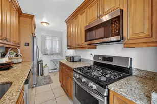 150 Glenwood Ave, Yonkers, NY 10703 - Photo 8