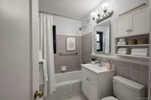 242-05 61st Ave, Little Neck, NY 11362 - Photo 4