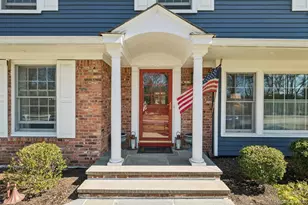 31 Fox Hunt Ln, Cold Spring Harbor, NY 11724 - Photo 4