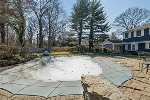 31 Fox Hunt Ln, Cold Spring Harbor, NY 11724 - Photo 44