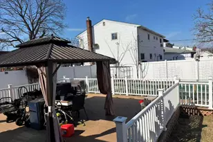 126 Bellmore Rd, East Meadow, NY 11554 - Photo 28