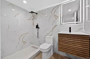 114-05 Inwood St, Jamaica, NY 11436 - Photo 10