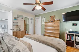 572 S Bayview Ave, Freeport, NY 11520 - Photo 10