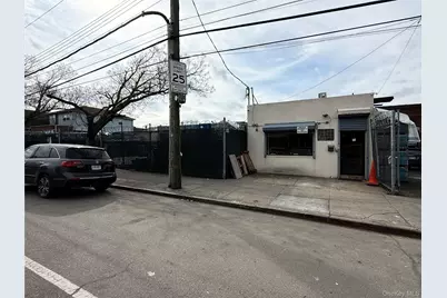 11552 Lefferts Boulevard, Ozone Park, NY 11420 - Photo 4