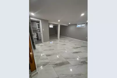 26 Adams Street, Hicksville, NY 11801 - Photo 18