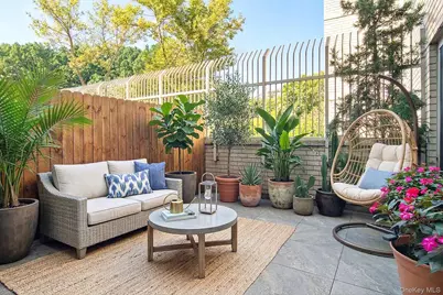 3333 Henry Hudson Parkway W #1G, Bronx, NY 10463 - Photo 1