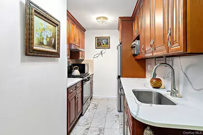 3333 Henry Hudson Parkway W #1G, Bronx, NY 10463 - Photo 2