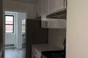 55-30 98th Pl, Corona, NY 11368 - Photo 4