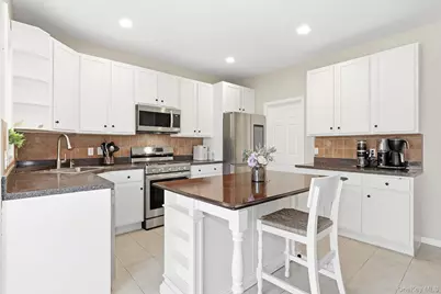 18 Clearwater Court, Beacon, NY 12508 - Photo 16