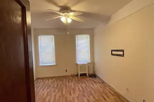 78-65 75th St, Glendale, NY 11385 - Photo 4