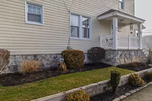 77 Lawson Ave, East Rockaway, NY 11518 - Photo 30