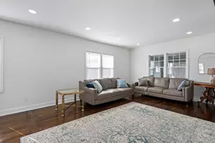 41 Liberty Ave, North Babylon, NY 11703 - Photo 10