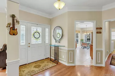 43 Louden Loop, Mount Sinai, NY 11766 - Photo 6