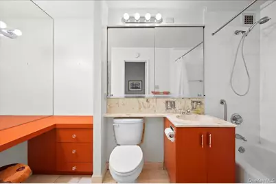 30 Greenridge Avenue #4M, White Plains, NY 10605 - Photo 24