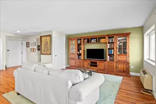 30 Greenridge Ave, White Plains, NY 10605 - Photo 10