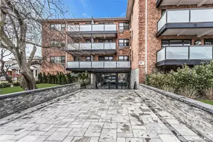 315 Atlantic Ave, East Rockaway, NY 11518 - Photo 16