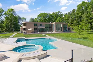 31 Chestnut Hill Dr, Upper Brookville, NY 11771 - Photo 48