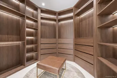 31 Chestnut Hill Drive, Upper Brookville, NY 11771 - Photo 24