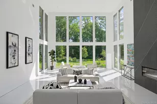 31 Chestnut Hill Dr, Upper Brookville, NY 11771 - Photo 6