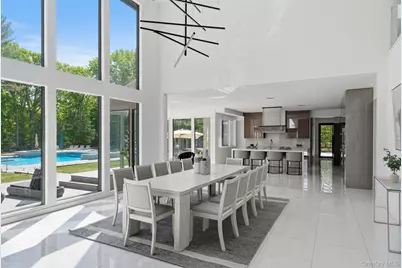 31 Chestnut Hill Drive, Upper Brookville, NY 11771 - Photo 10