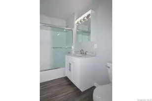 55 5th Ave, Bay Shore, NY 11706 - Photo 8