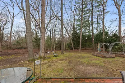 33 Oleander Drive, Northport, NY 11768 - Photo 10