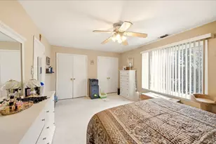 9 Country Pl, Mohegan Lake, NY 10547 - Photo 20