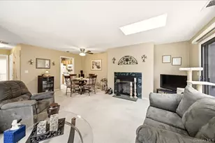 9 Country Pl, Mohegan Lake, NY 10547 - Photo 8