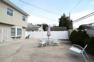 32 Needle Ln, Levittown, NY 11756 - Photo 18