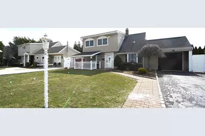 32 Needle Lane, Levittown, NY 11756 - Photo 1