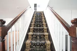 32 Needle Ln, Levittown, NY 11756 - Photo 10