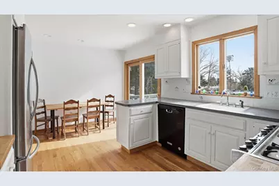 55 Leafy Way, Aquebogue, NY 11931 - Photo 16