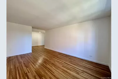 100-25 Queens Boulevard #5G, Forest Hills, NY 11375 - Photo 8